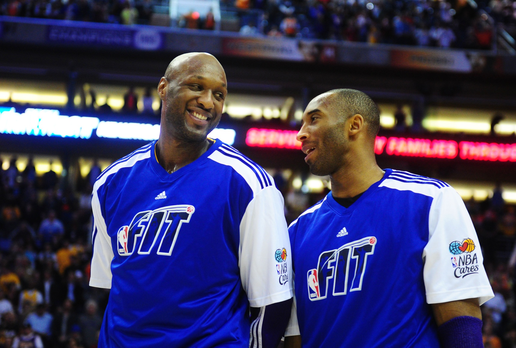 Former LA Lakers players Lamar Odom (L) and Kobe Bryant (R)) during the 2010-11 NBA season. - Source: USA Today Sports