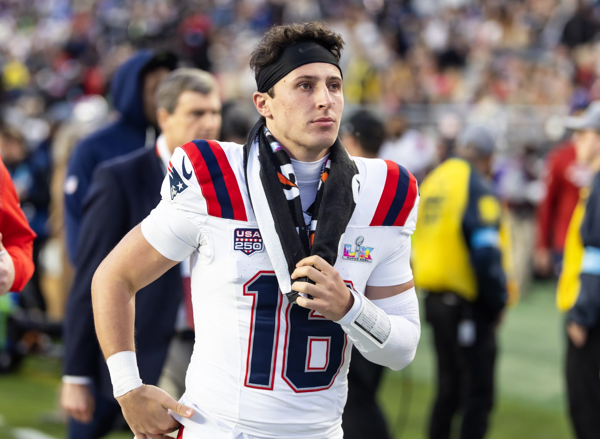 New England Patriots quarterback Tommy DeVito (16) against the Seattle Seahawks during Super Bowl LX Source: Imagn