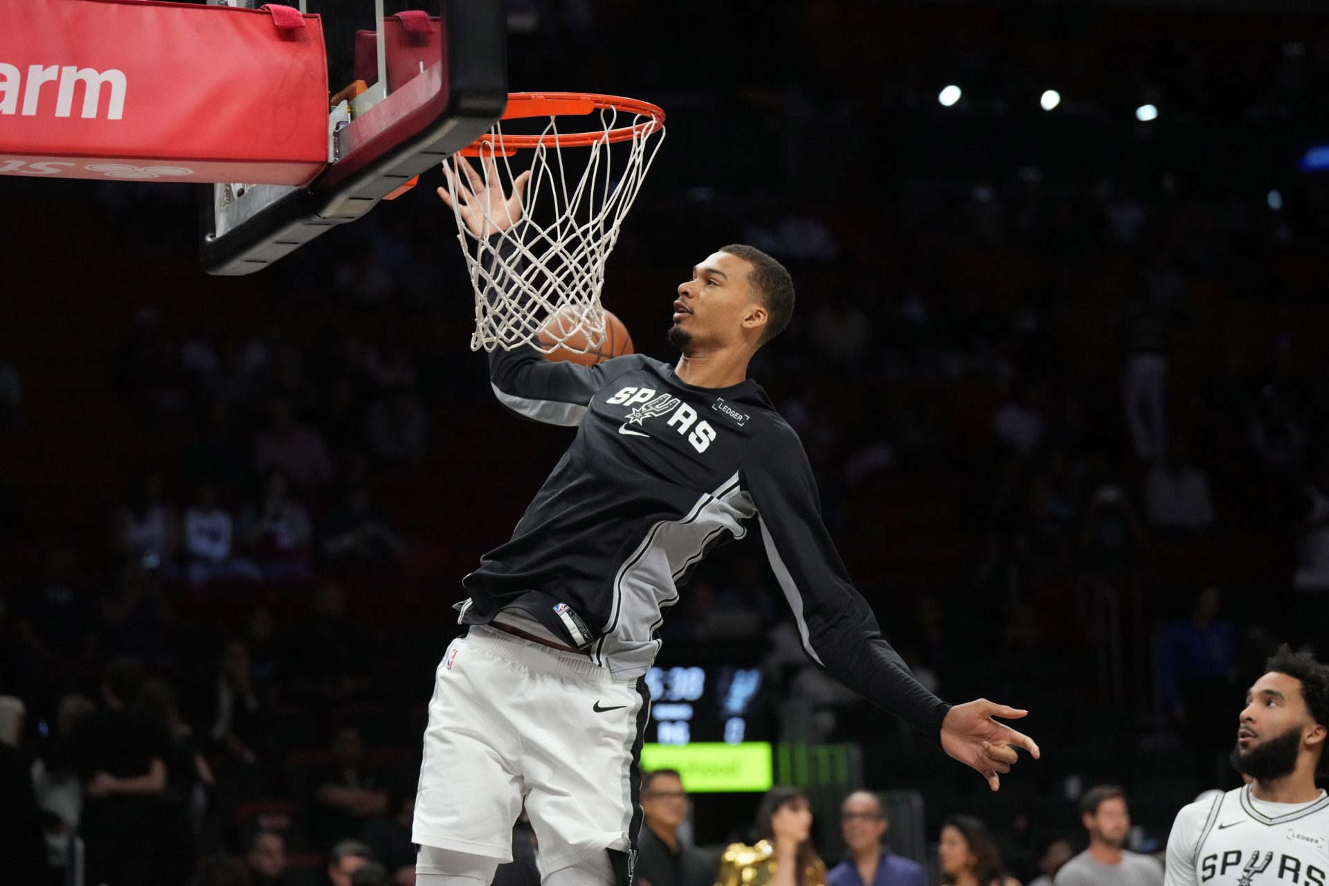 San Antonio Spurs forward Victor Wembanyama (1) warms-up before the game against the Miami Heat at Kaseya Center. - Source: Imagn