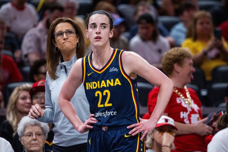 WNBA Analyst Leads Fire Stephanie White Chants Online After Caitlin Clark’s Masterclass Goes in Vain