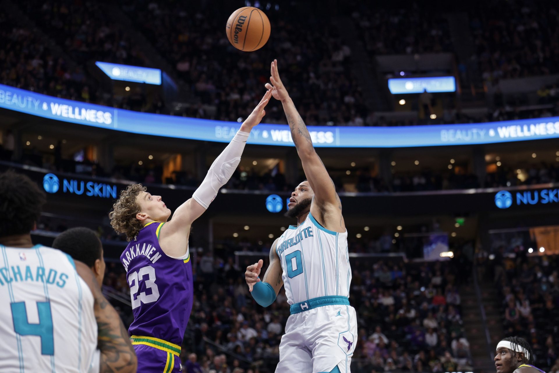 Miles Bridges (0) and Lauri Markkanen (23) are still hoping for their first appearance in the NBA playoffs. - Source: Imagn