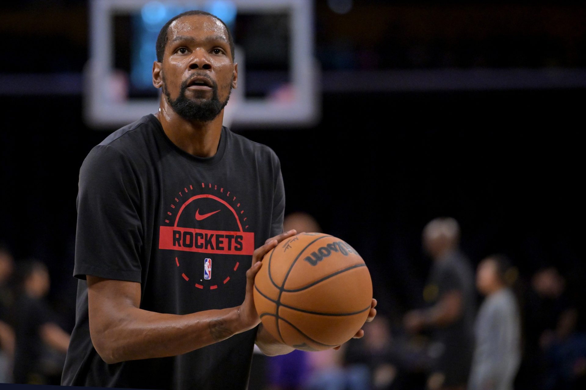 Apr 21, 2026; Los Is Kevin Durant Playing Tonight Against Lakers? High-Stakes Decision Looms for Rockets Star in Elimination Game 4 -Source: Imagn Images