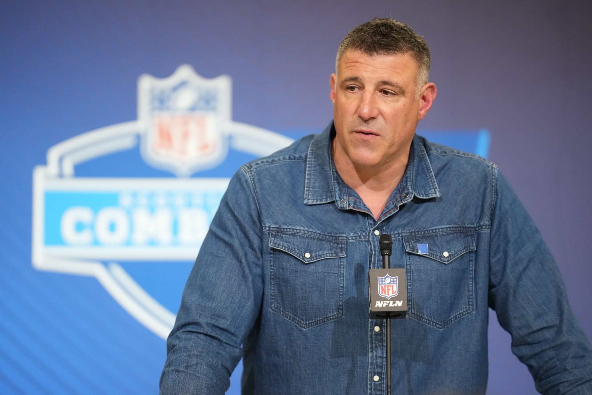New England Patriots coach Mike Vrabel speaks during the NFL Scouting Combine at the Indiana Convention Center.