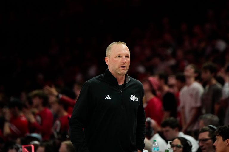Indiana Hoosiers head coach Darian Devries.
Source: Imagn Images