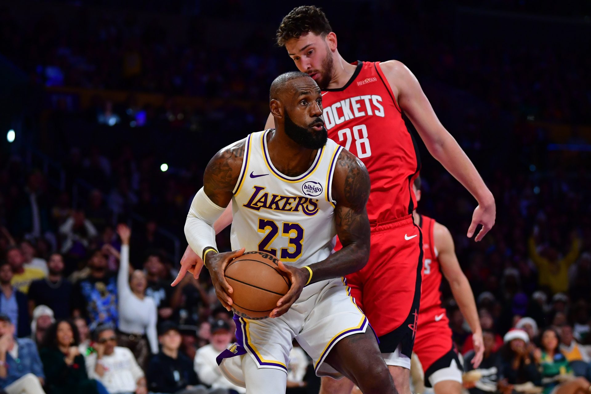 Houston Rockets vs. LA Lakers - 2025-26 NBA regular season - Source: Imagn Images
