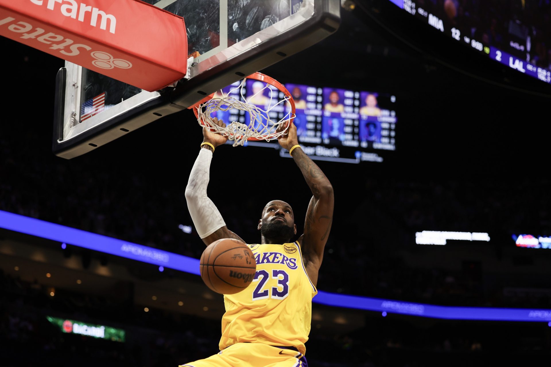 Los Angeles Lakers forward LeBron James (23) dunks against the Miami Heat during the first half at Kaseya Center. - Source: Imagn