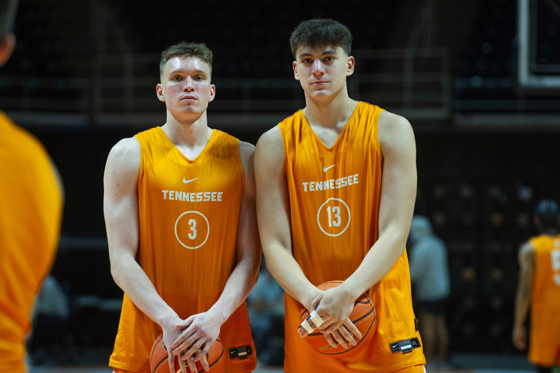 Tennessee guard Dalton Knecht (3) and forward JP Estrella (13) pose for a picture at the Food City Center for Tennessee Basketball media day. Source: IMAGN