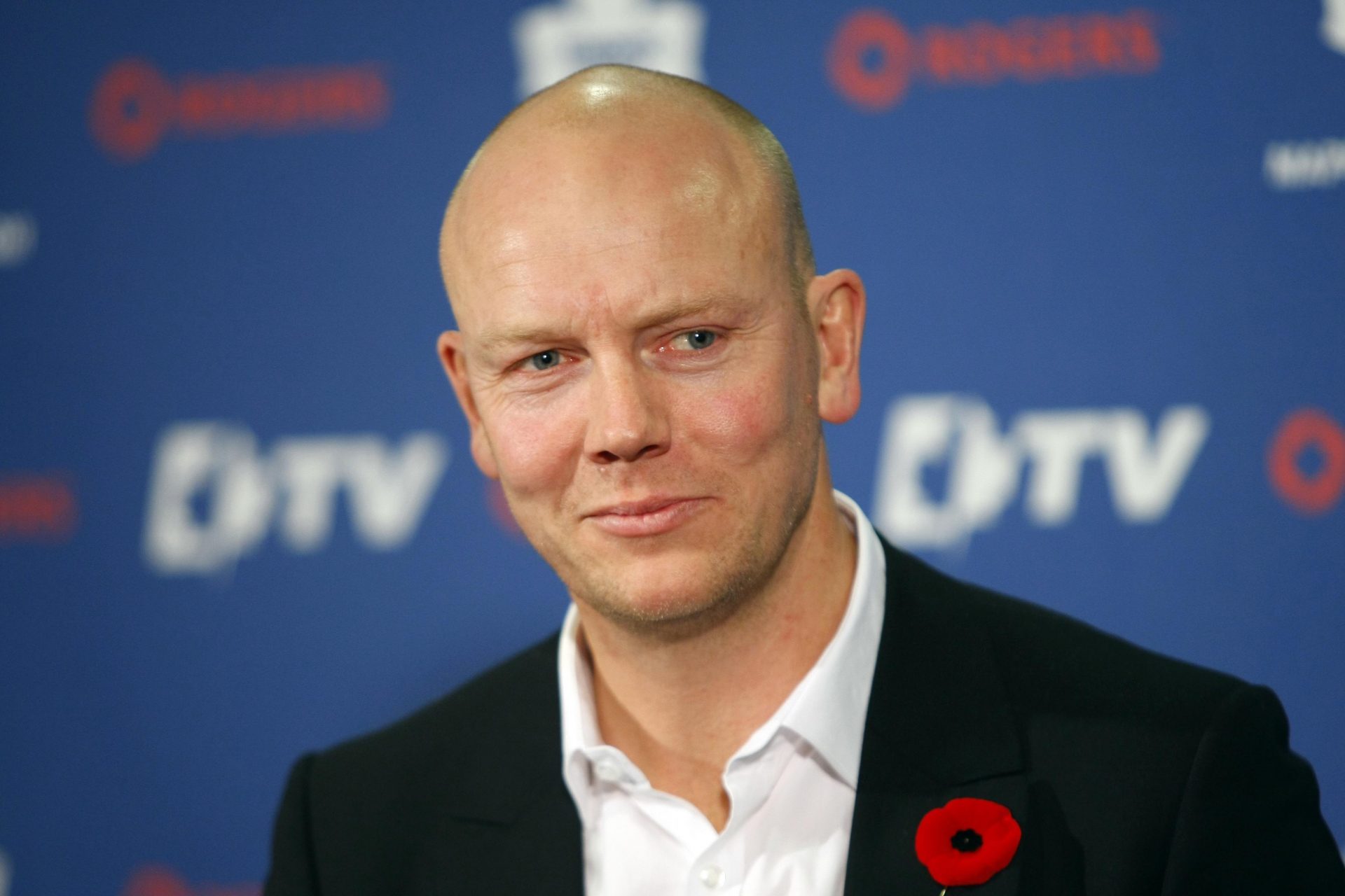 Toronto Maple Leafs all time leading scorer Mats Sundin addresses the media at a press conference announcing a banner ceremony during the game against the Pittsburgh Penguins  at the Air Canada Centre. Toronto defeated Pittsburgh 4-3. Source: Imagn