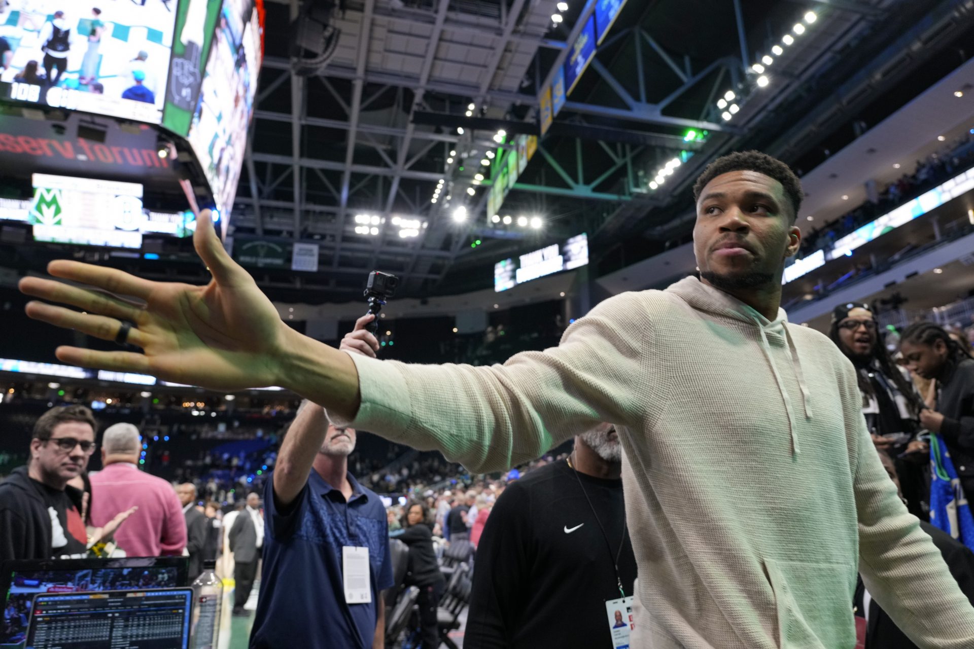 Milwaukee Bucks forward Giannis Antetokounmpo (34) waves towards fans following the game against the Brooklyn Nets at Fiserv Forum. - Source: Imagn