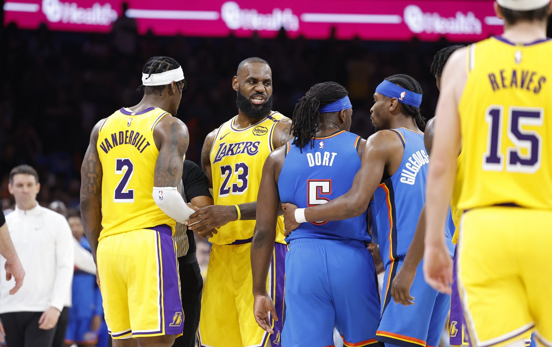 OKC Thunder vs LA Lakers - Source: IMAGN