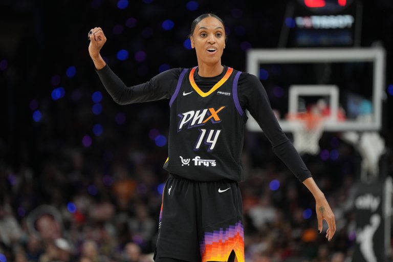 “Personal Preference”: DeWanna Bonner Provides Clarity to Paige Bueckers-Azzi Fudd on Being Teammates While Dating
