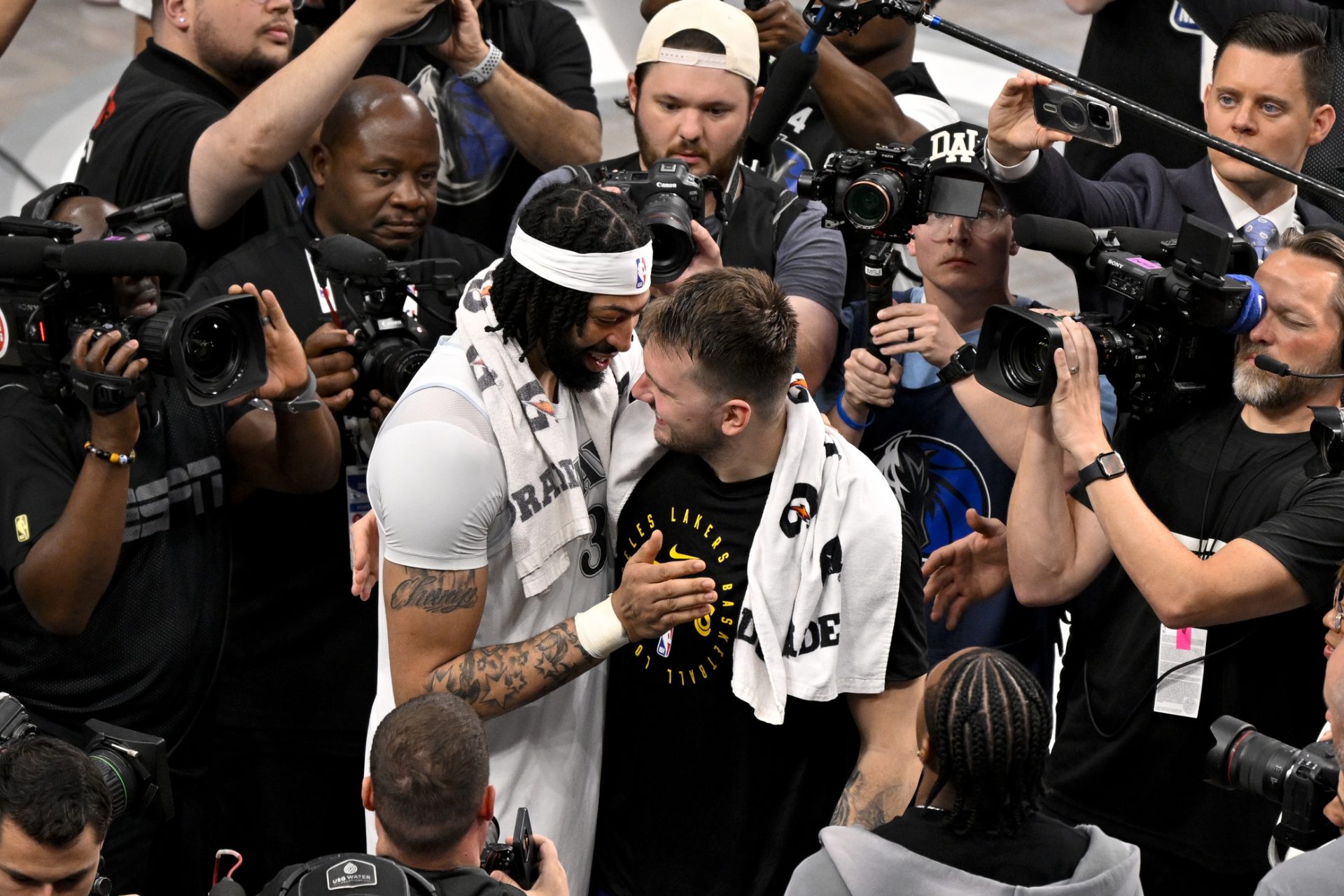 Los Angeles Lakers guard Luka Doncic (77) and Dallas Mavericks forward Anthony Davis (3) after the game between the Dallas Mavericks and the Los Angeles Lakers at American Airlines Center - Source: Imagn Images