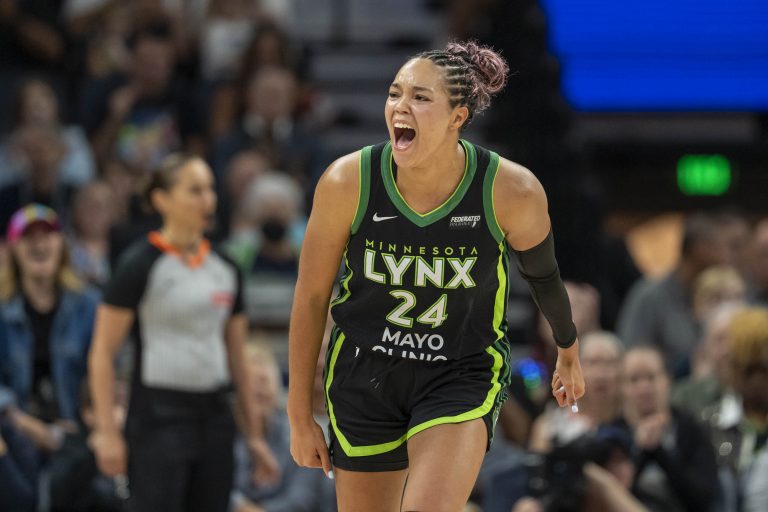“Why Only One Year?”: Fans React to Napheesa Collier’s Staggering $1.4M Supermax Deal With Lynx