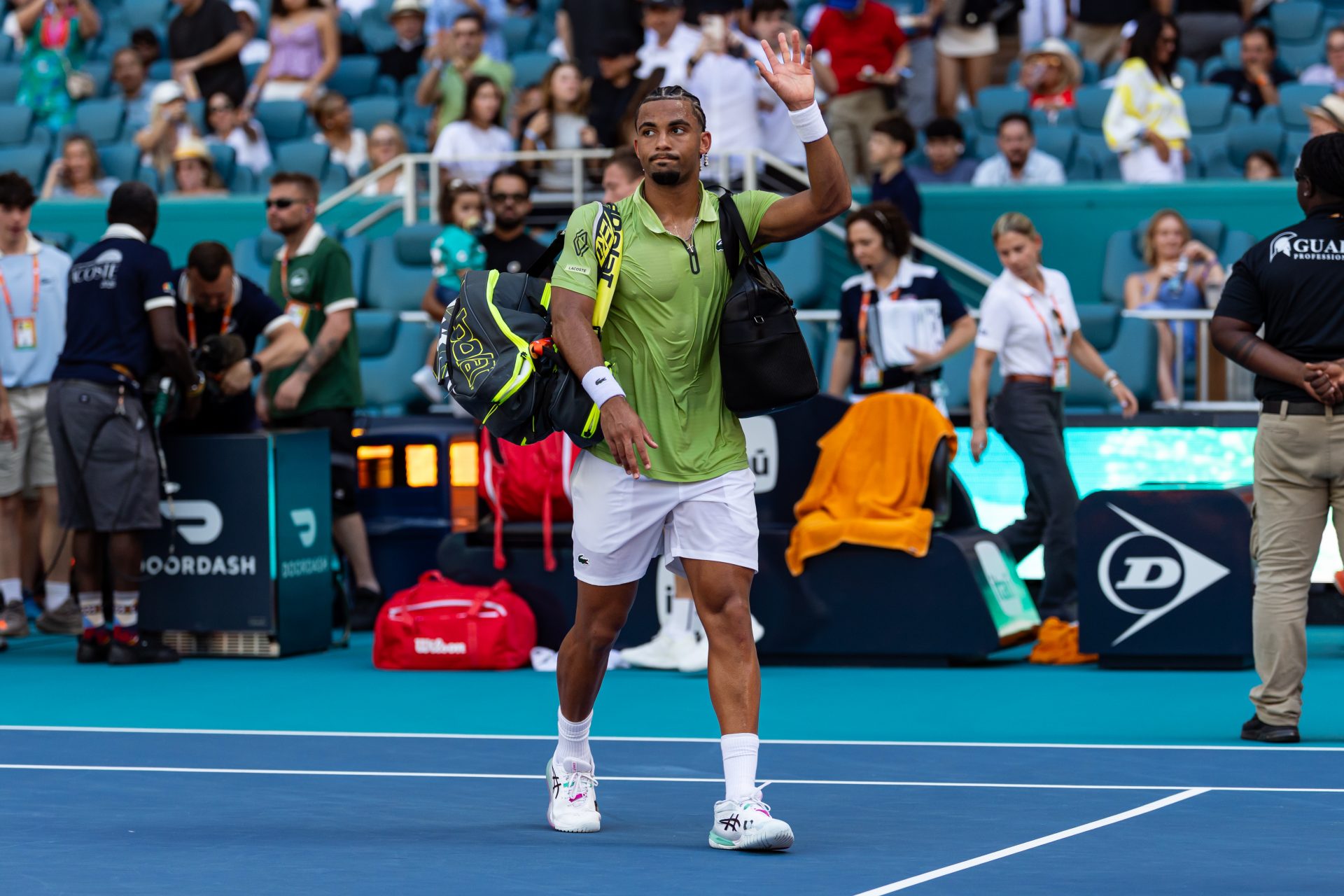 Arthur Fils waves to the crowd after losing to Jiri Lehecka in the semi-finals of the Miami Open. Source: IMAGN