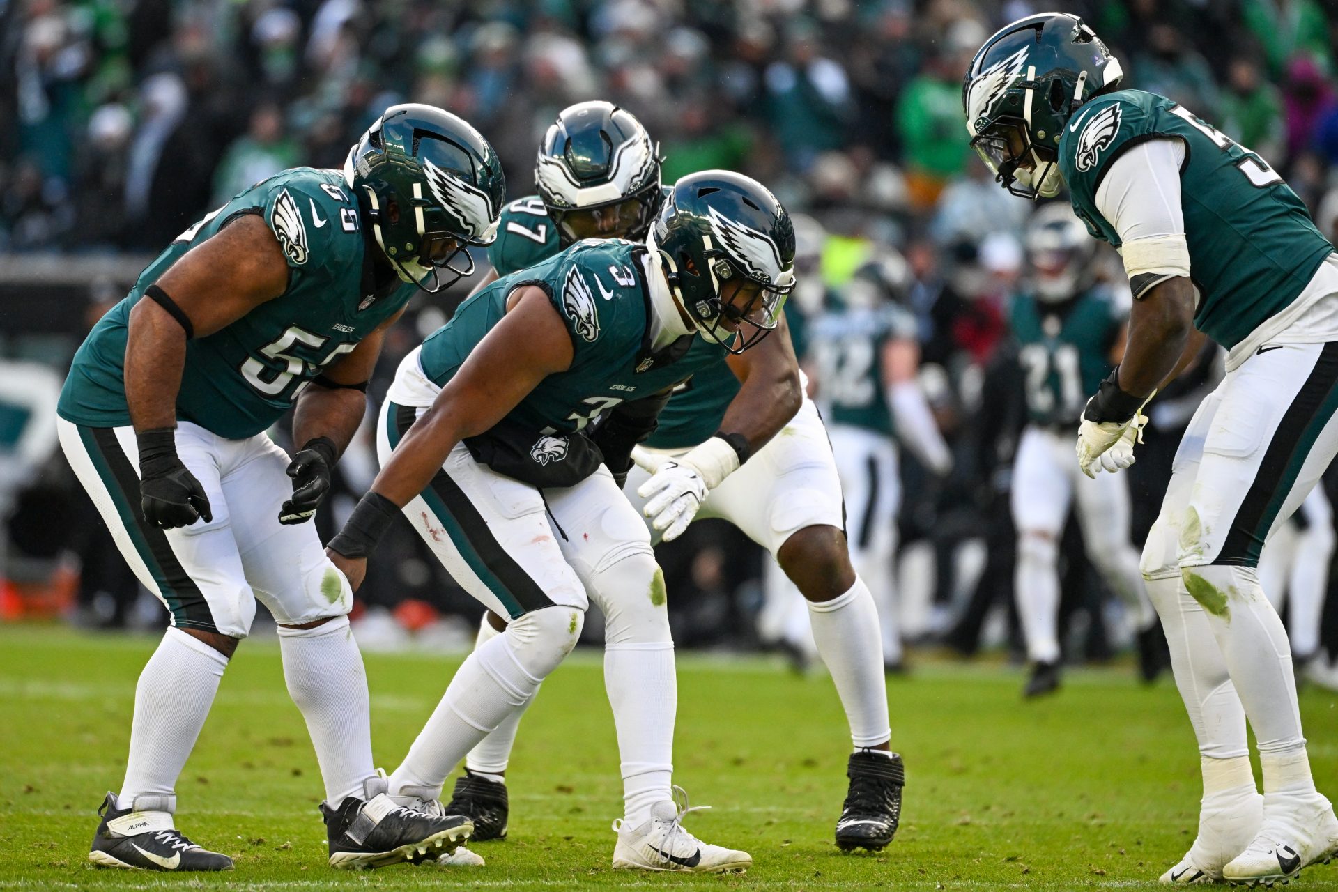 Philadelphia Eagles linebacker Nolan Smith Jr. (3) celebrates with teammates after sacking Las Vegas Raiders quarterback Kenny Pickett (15) (not pictured) during the third quarter at Lincoln Financial Field. Source: Eric Hartline-Imagn Images