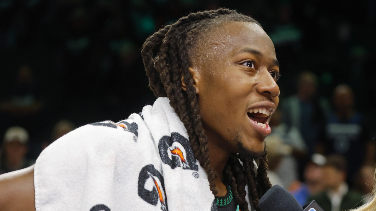 Is Ayo Dosunmu playing tonight? Worrying update emerges on Timberwolves guard ahead of Game 3 vs Spurs (May.8) - Source: Imagn Images