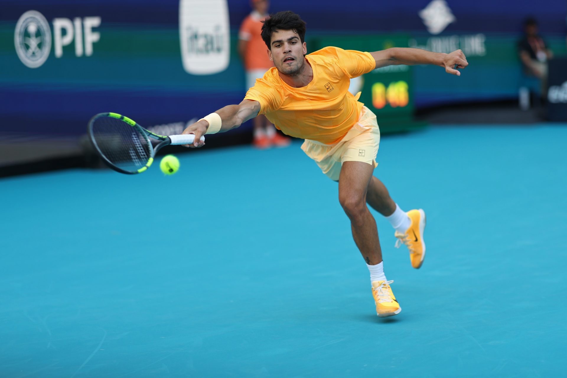 Carlos Alcaraz (ESP) reaches for a forehand against Sebastian Korda (USA) (not pictured) on day six of the 2026 Miami Open at Hard Rock Stadium.