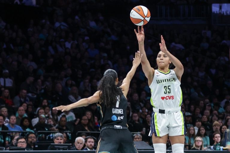 Jose Fernandez Makes His Feelings Clear on Starting Azzi Fudd After Wings Star Breaks Impressive Rookie Record