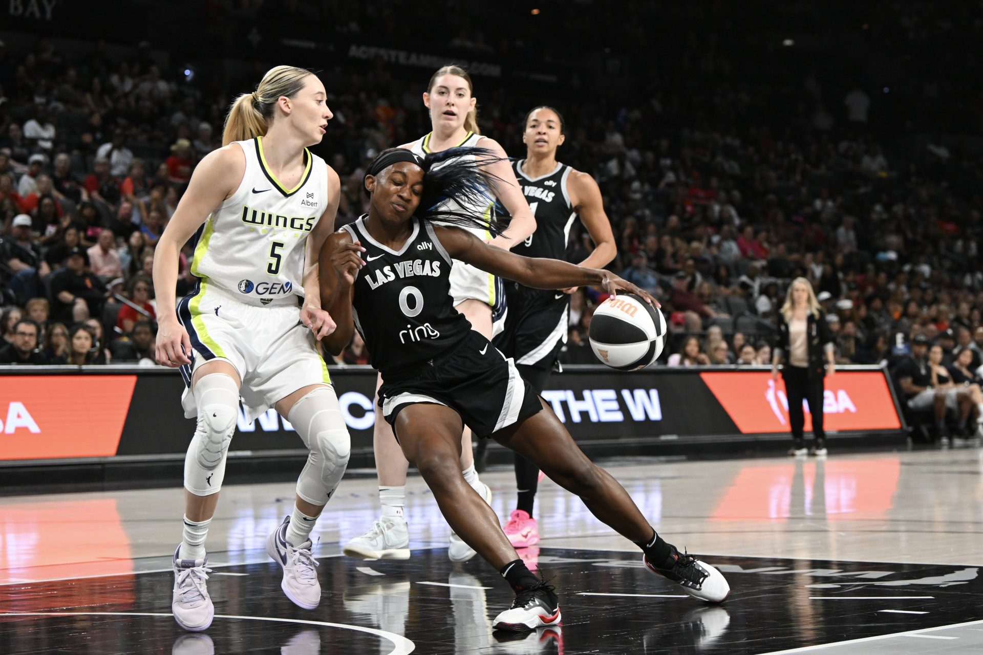 Dallas Wings vs Las Vegas Aces - Source: Imagn