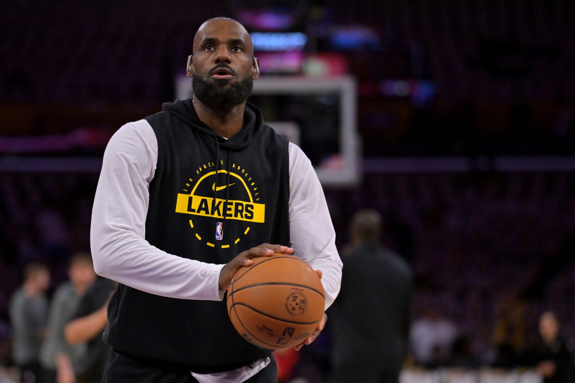 Los Angeles Lakers forward LeBron James (23) warms up prior to game three of the second round of the 2026 NBA Playoffs against the Oklahoma City Thunder at Crypto.com Arena - Source: Imagn Images