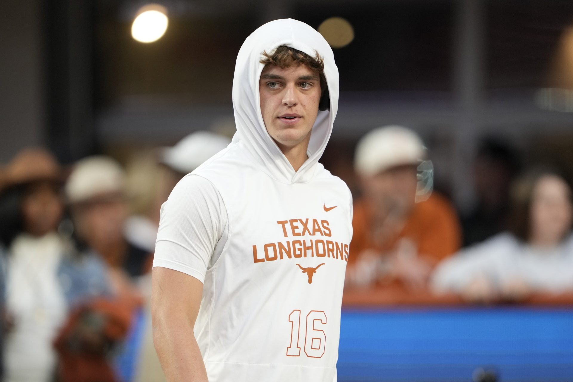 Texas Longhorns quarterback Arch Manning warms up before a game against the Texas A&M Aggies at Darrell K Royal-Texas Memorial Stadium.