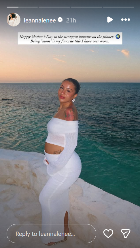 Leanna Hunter vacationing Source: IG/ leannalenee