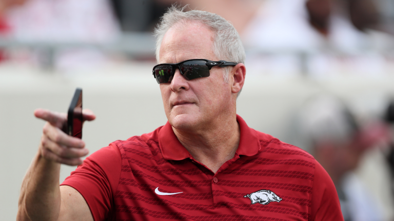 “Why Is Hunter Yurachek Still Employed?” – Arkansas Razorbacks Reinstate Tennis Programs But Fans Still Have Questions For AD