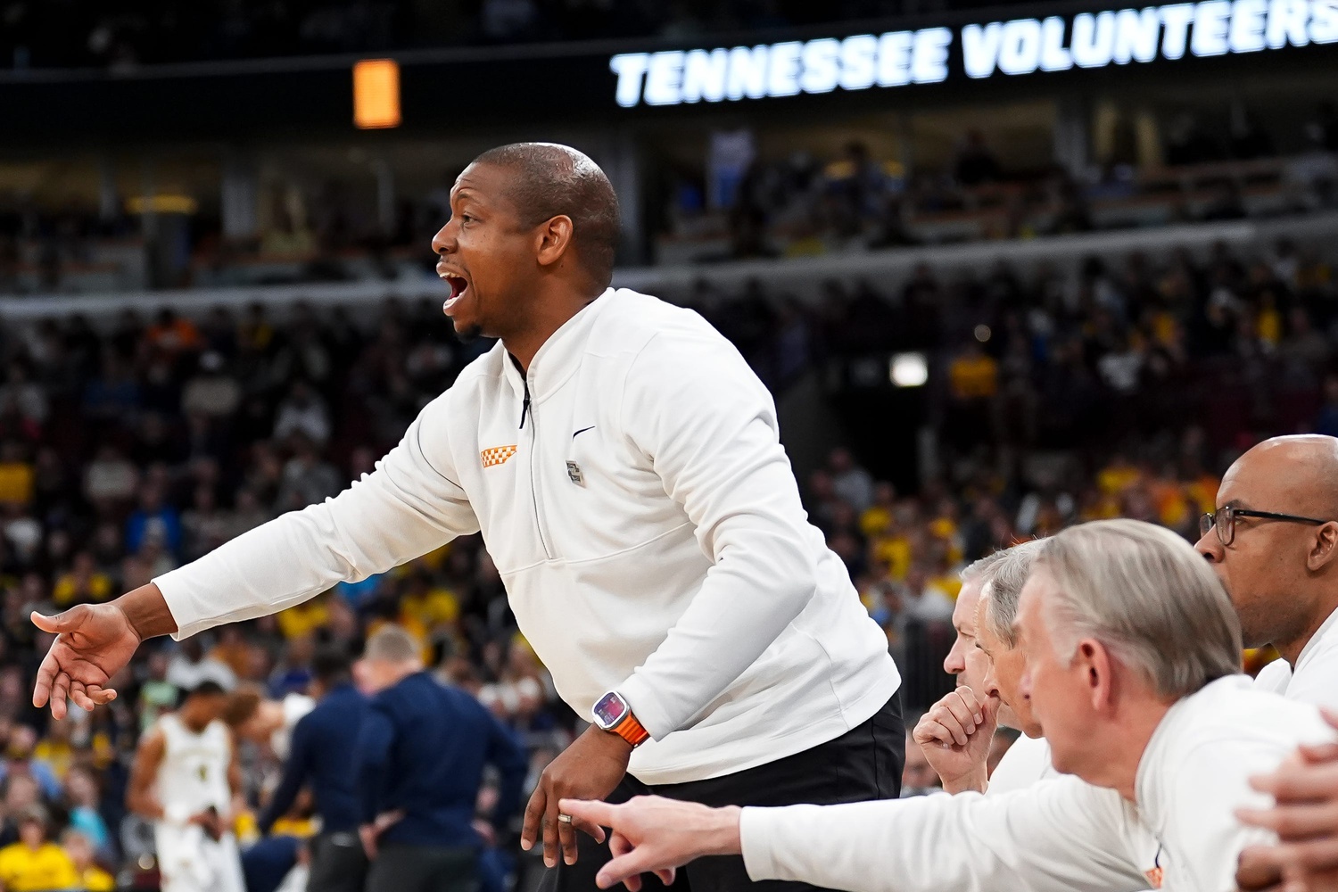 Tennessee associate head coach Justin Gainey during a NCAA Tournament Elite 8 game between Tennessee and Michigan
Source: Imagn
