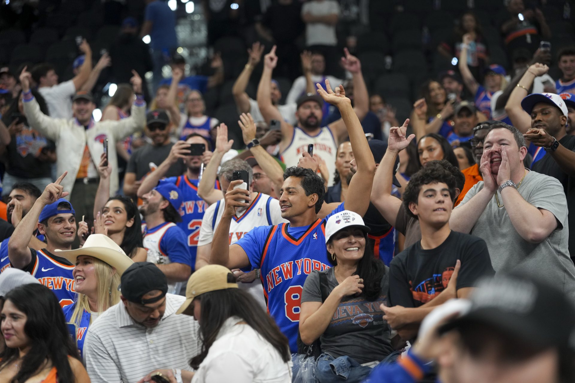New York Knicks vs. San Antonio Spurs - 2026 NBA Finals - Source: Imagn Images