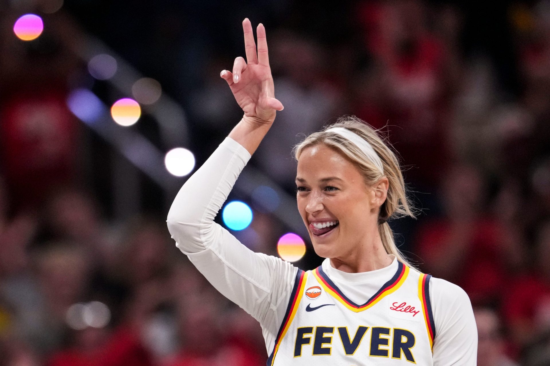 Fever Riding Sophie Cunningham’s Hot Hand On Win Streak Earns Major Praise From Teammates - Source: Imagn Images