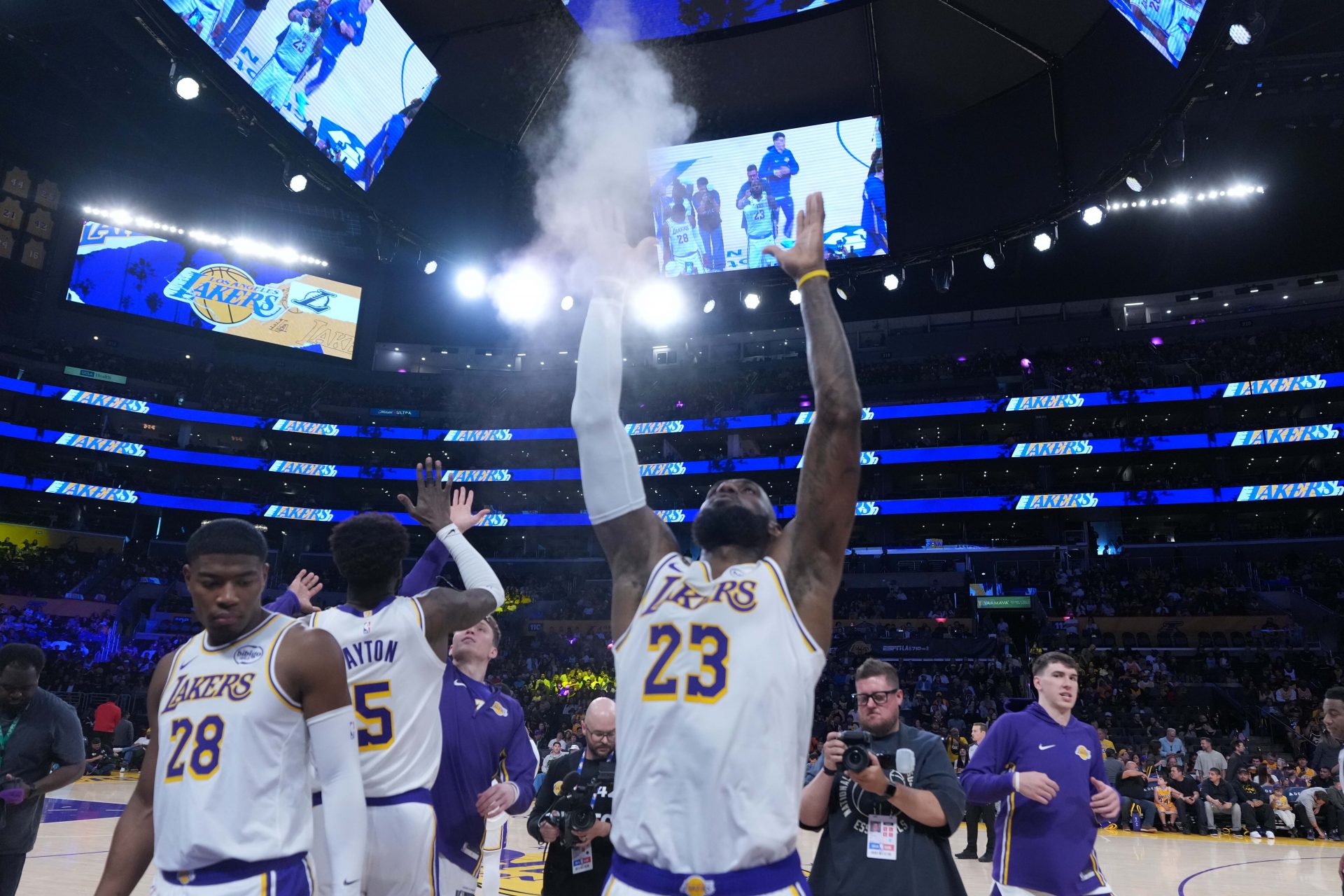 Utah Jazz vs. LA Lakers - 2025-26 NBA regular season - Source: Imagn Images