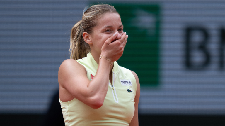 “I Just Couldn’t Get Out Of Bed Anymore” – French Open Star Maja Chwalinska Opens Up On Dark Mental Health Battle Before Tennis Return