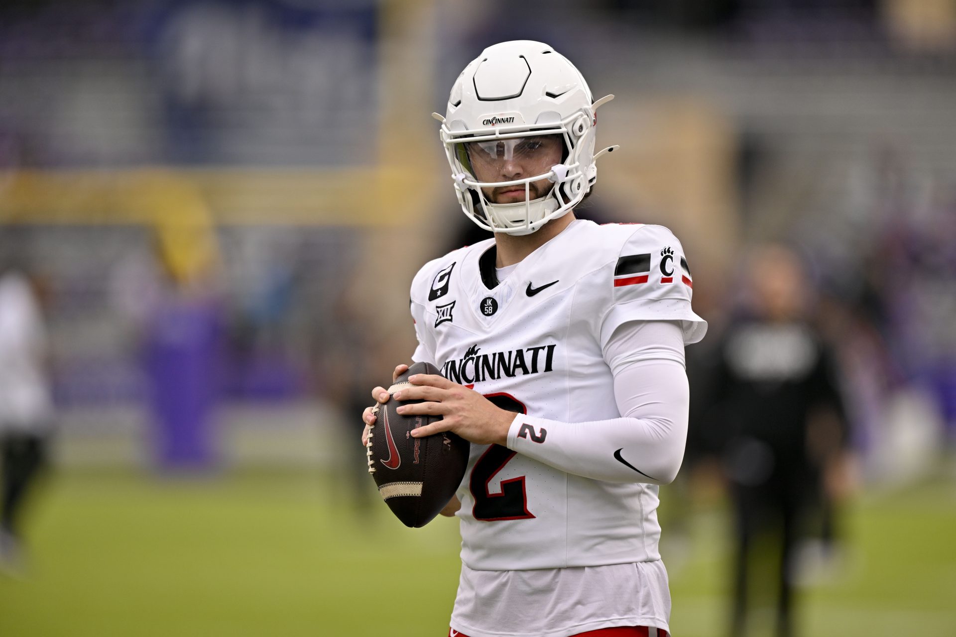 Cincinnati Bearcats quarterback Brendan Sorsby (2) warms up before the game against the TCU Horned Frogs at Amon G. Carter Stadium.