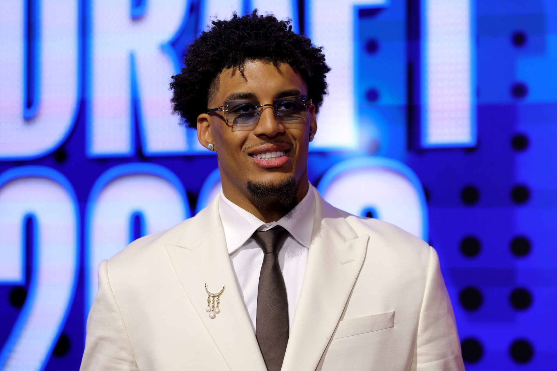 Draft prospect Yaxel Lendeborg poses for photos on the red carpet before the 2026 NBA draft at Barclays Center.