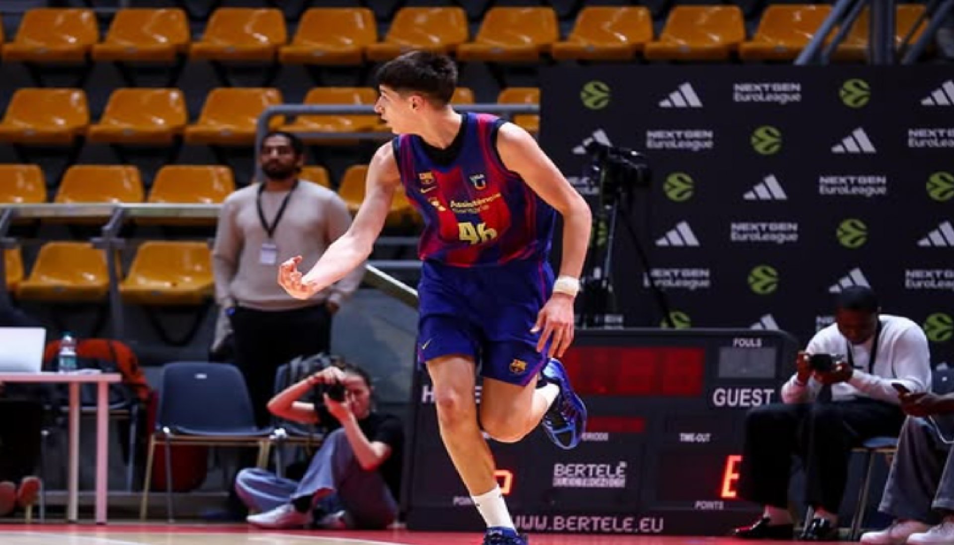 Nikola Kusturica playing for FC Barcelona
Source: IG/ nikola_kusturica