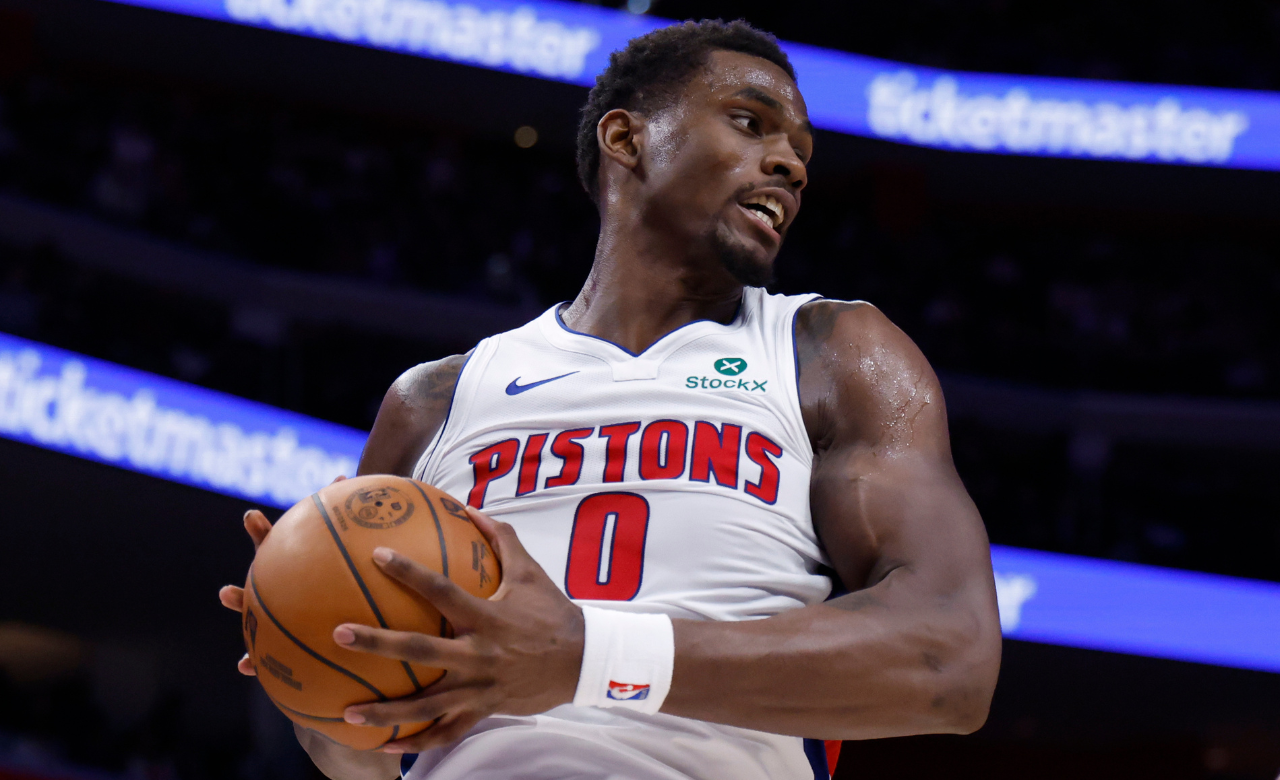 New Report Reveals Cade Cunningham Wants Jalen Duren Back in Detroit Despite 'Underwhelming' Opening Offer - Source: Imagn Images