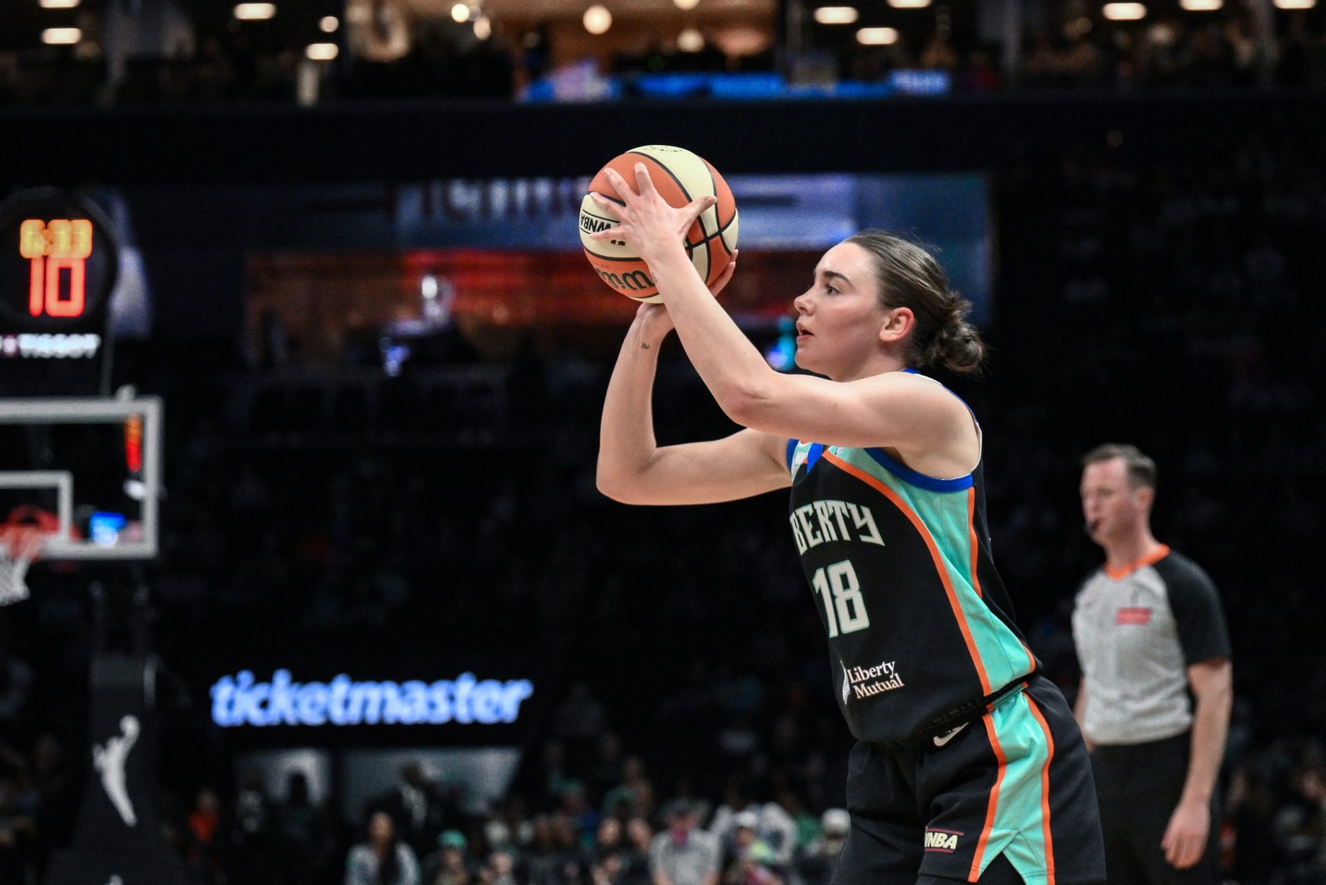 Pauline Astier Receives Massive Praise From Breanna Stewart as She Continues Stellar Rookie Season - Source: Imagn Images