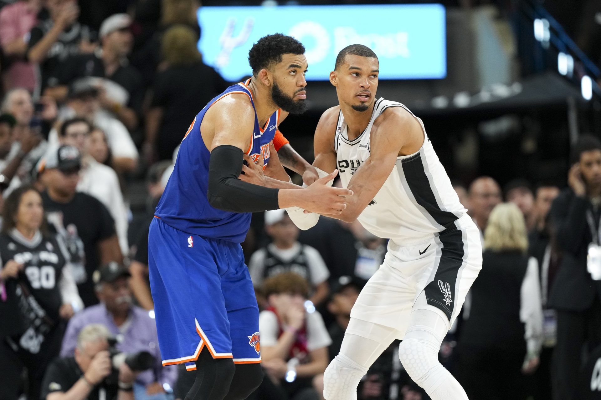 Victor Wembanayama Takes Blame as Late Horror Show Puts Spurs in 0-2 Hole Against Knicks -Source: Imagn Images