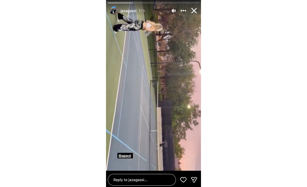 Agassi's daughter's story - (Image via Instagram/ @jazagassi)