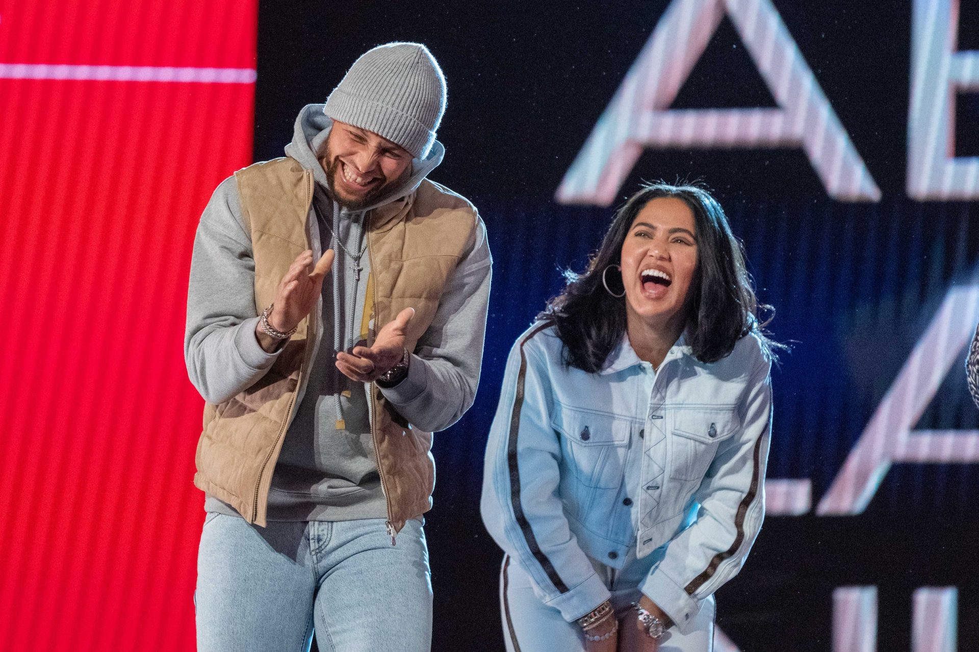 Golden State Warriors guard Stephen Curry (30) and wife Ayesha Curry (right) - Source: USA TODAY Sports