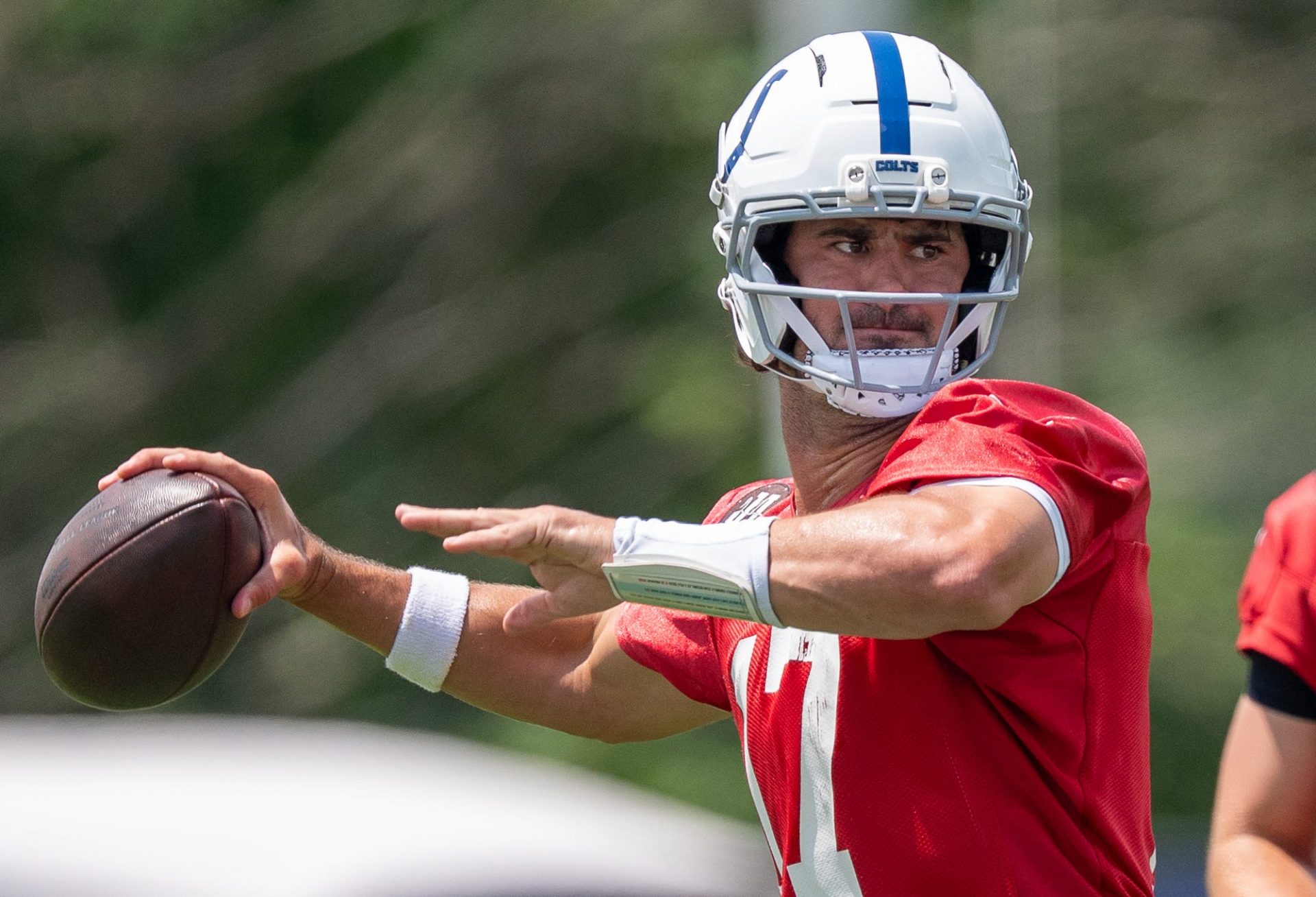 Indianapolis Colts quarterback Daniel Jones (17) throws Wednesday, June 10, 2026, during minicamp at Indiana Farm Bureau Football Center in Indianapolis.
Source: Imagn