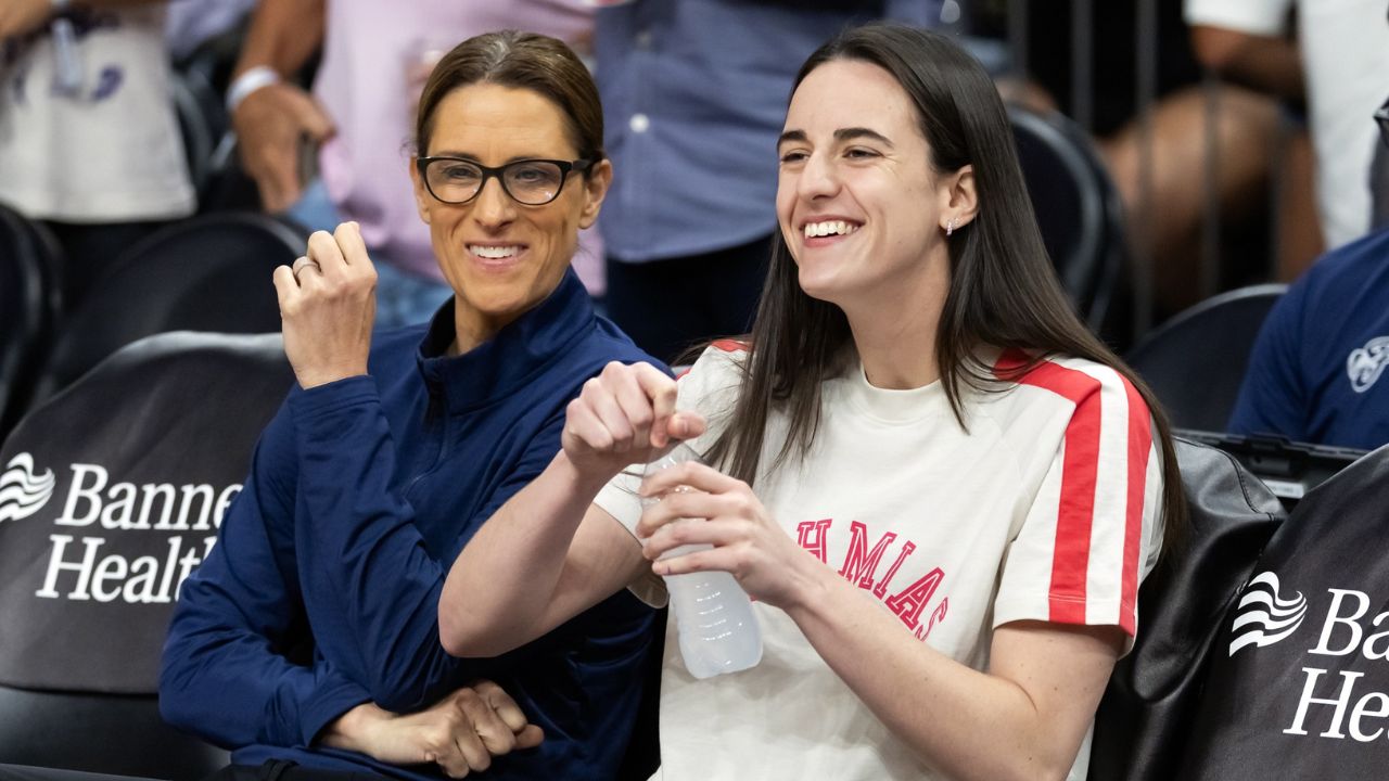 Indiana Fever injured guard Caitlin Clark (right) with head coach Stephanie White against the Phoenix Mercury - Source: Imagn Images