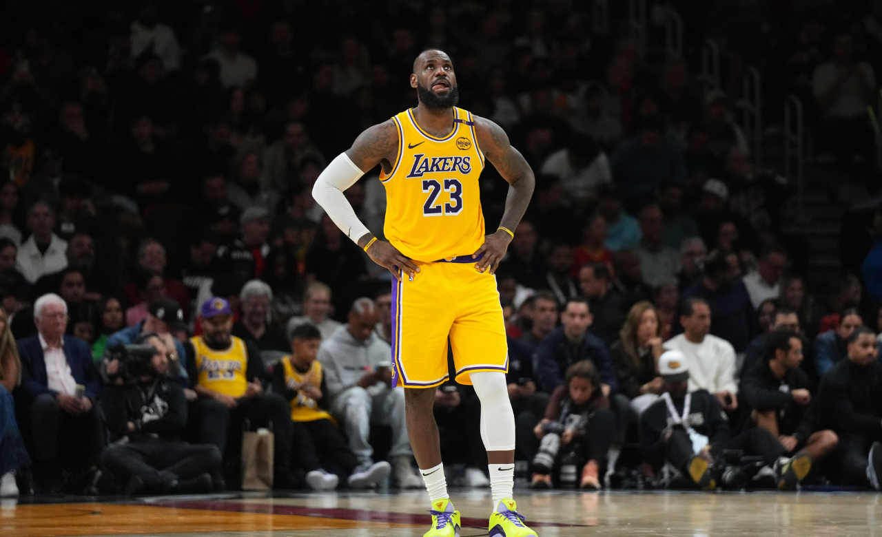 ESPN Analyst Predicts Miami Could Be Perfect Ending to LeBron James' Career  - Source: Imagn Images