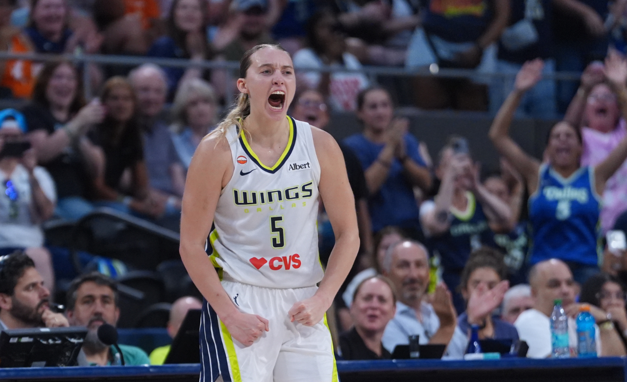 Fans Make Compelling MVP Case for Paige Bueckers After Fifth Straight 20-Point Game - Source: Imagn Images