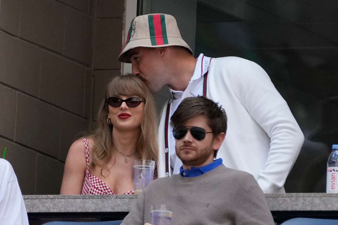 Recording artist Taylor Swift and Kansas City Chiefs tight end Travis Kelce look on during the men's singles final of the 2024 U.S. Open tennis tournament at USTA Billie Jean King National Tennis Center in Flushing, New York on Sept. 8, 2024. Credit: Imagn