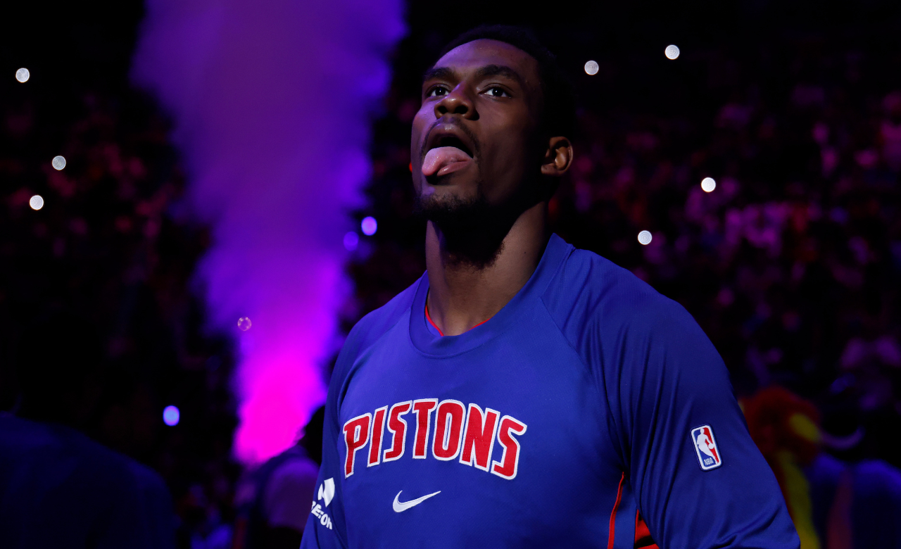 NBA Insider Provides Latest Update on Jalen Duren Contract Standoff With Pistons - Source:  Imagn Images